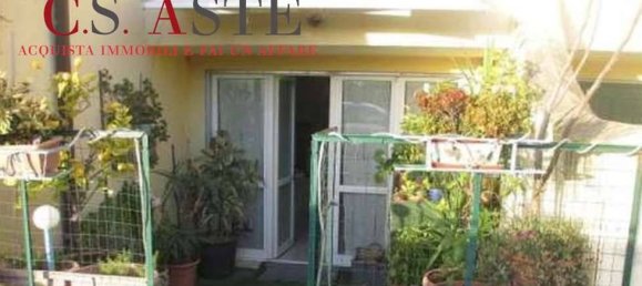 2 Schlafzimmer Haus in Rome, Italy, Nr. 294671 8