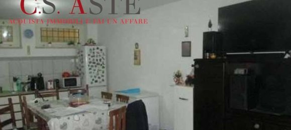 2 Schlafzimmer Haus in Rome, Italy, Nr. 294671 5