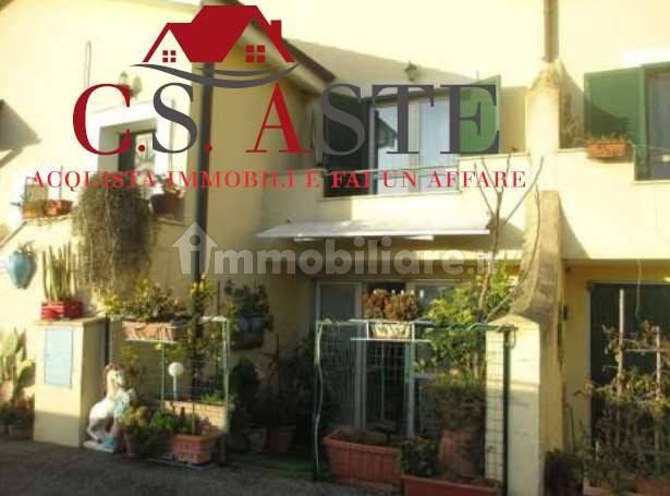 2 Schlafzimmer Haus in Rome, Italy, Nr. 294671