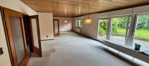 Casa de 3 dormitorios en Plon, Germany No. 16385 15