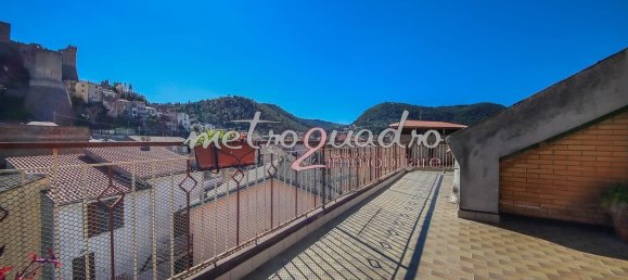 Ático de 4 habitaciónes en Itri, Italy No. 137837 8