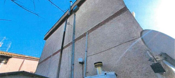 4 rooms House in Aprilia, Italy No. 101042 26