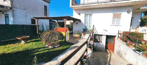 4 rooms House in Aprilia, Italy No. 101042 33