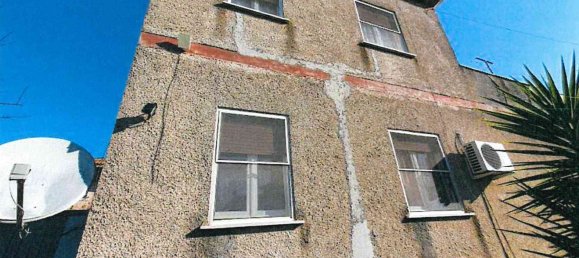 4 rooms House in Aprilia, Italy No. 101042 36