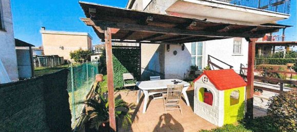 4 rooms House in Aprilia, Italy No. 101042 35
