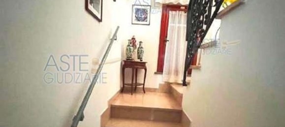 6 rooms Apartment in Santa Croce sull'Arno, Italy No. 199539 21