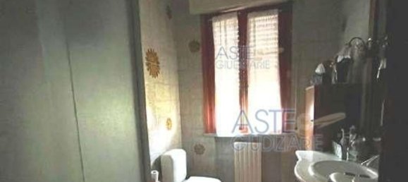 6 rooms Apartment in Santa Croce sull'Arno, Italy No. 199539 17