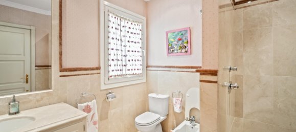 6 bedrooms Villa in Marbella, Spain No. 71842 29