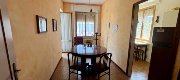 4 Schlafzimmer Haus in Sassoferrato, Italy, Nr. 276961 9