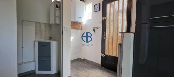 1 bedroom Duplex in Bondy, France No. 364032 4