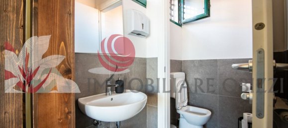 4 rooms House in Albignasego, Italy No. 58111 23