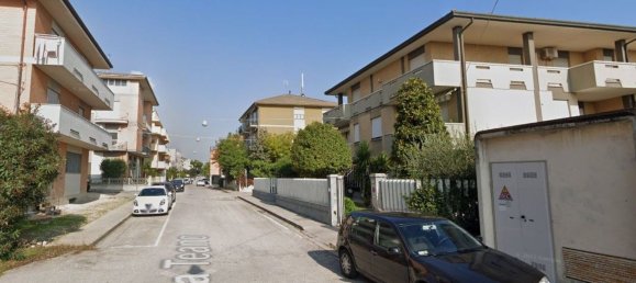 4 rooms Apartment in Porto Sant'Elpidio, Italy No. 225960 4