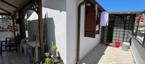 3-salle Penthouse à Rome, Italy No. 19328 26