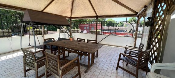 3-salle Penthouse à Rome, Italy No. 19328 3