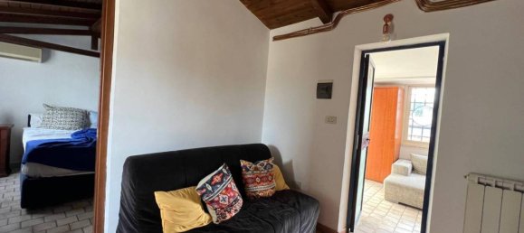 3-salle Penthouse à Rome, Italy No. 19328 18