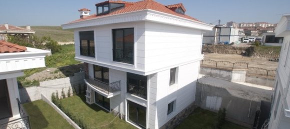 Villa 2+3 in Istanbul, Turkey No. 2960 10