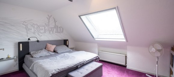 Таунхаус с 4 комнатами в Бремен, Германия № 290104 13