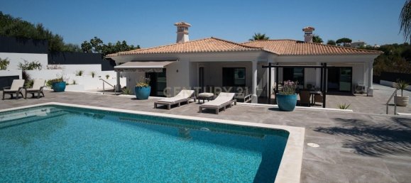 5 bedrooms Villa in Loule, Portugal No. 113977 3
