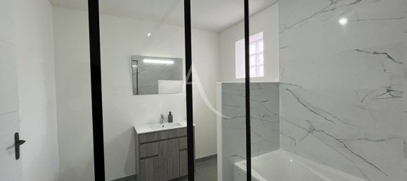 3 Schlafzimmer Haus in Vineuil, France, Nr. 264673 11