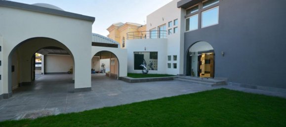 5 bedrooms Villa in Al Barsha, UAE No. 535 25