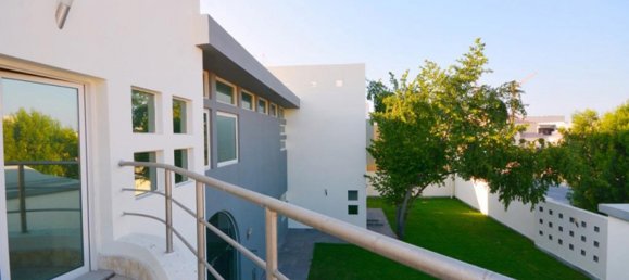 5 bedrooms Villa in Al Barsha, UAE No. 535 17