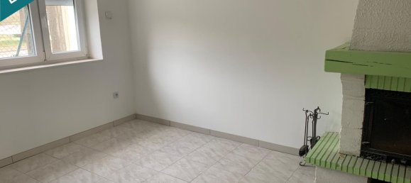 Casa de 3 dormitorios en Vincey, France No. 78200 6