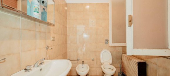 2 bedrooms House in Pieve Albignola, Italy No. 356284 9