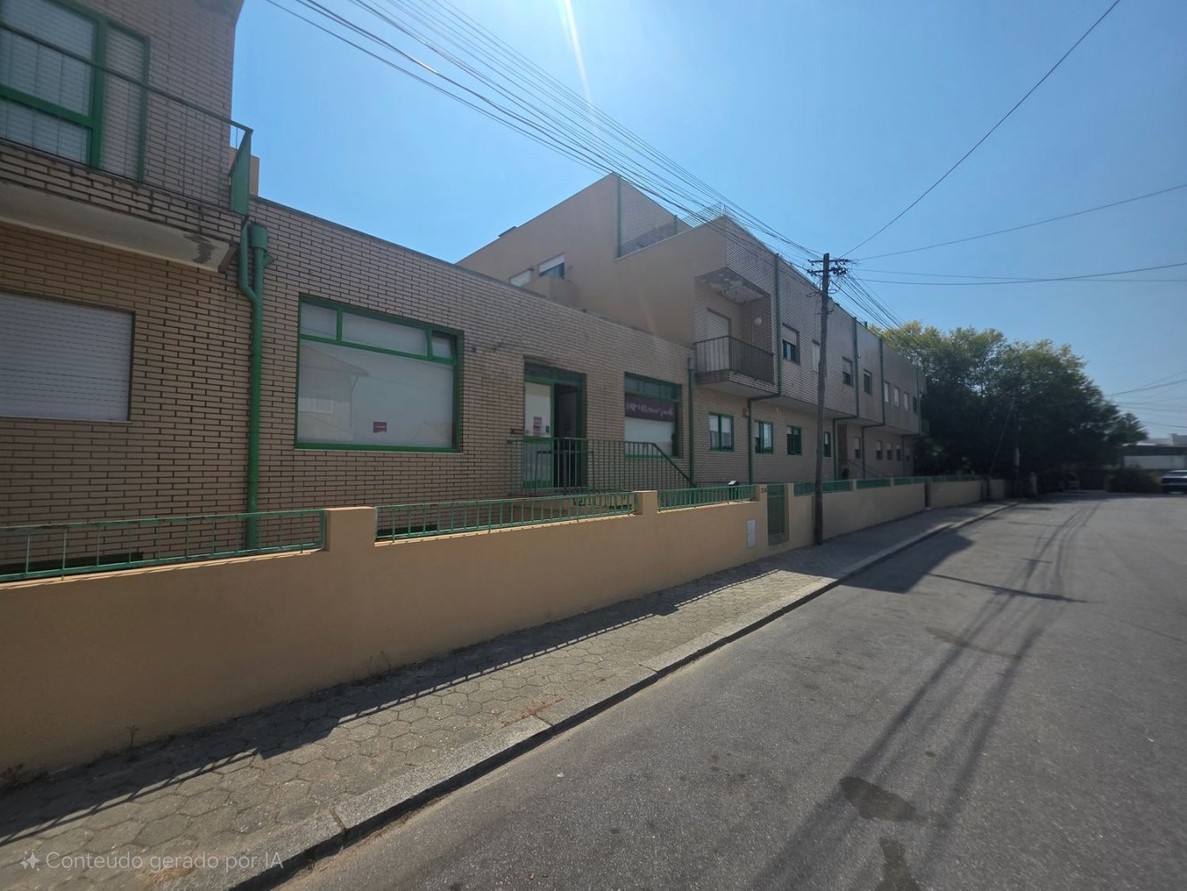 130m² Commercial property in Madalena, Portugal No. 227230