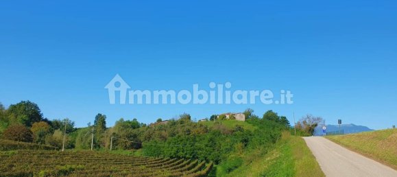 3 bedrooms House in Conegliano, Italy No. 123038 4