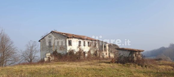 3 bedrooms House in Conegliano, Italy No. 123038 10