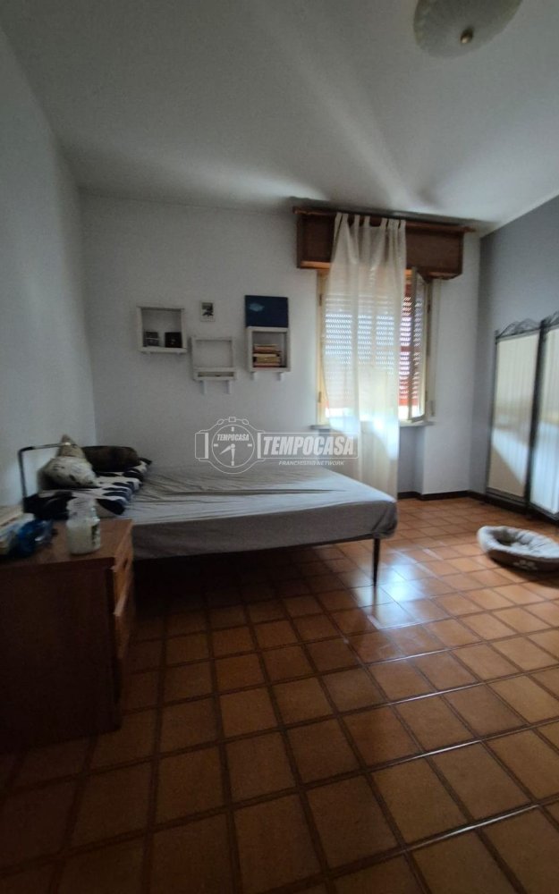 3 rooms Apartment in Collecchio, Italy No. 258175
