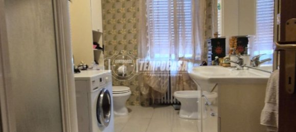 3 rooms Apartment in Collecchio, Italy No. 258175 3