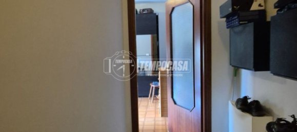 3 rooms Apartment in Collecchio, Italy No. 258175 4