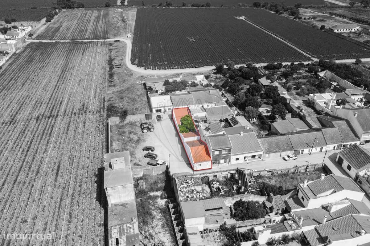 3 bedrooms House in Benfica do Ribatejo, Portugal No. 192362