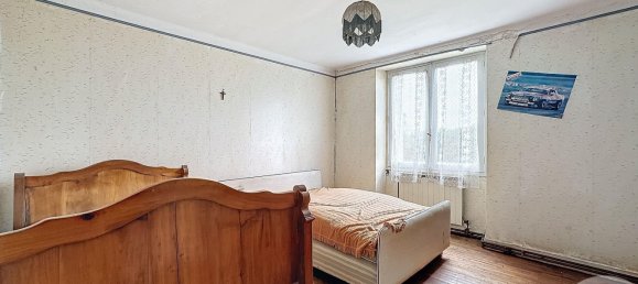 4 Schlafzimmer Haus in Sulniac, France, Nr. 45255 9