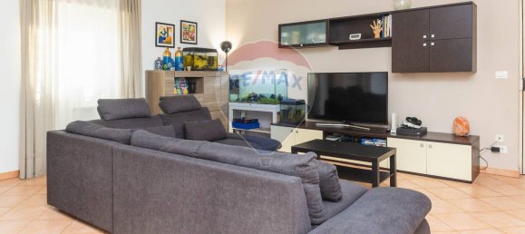 Квартира с 4 комнатами в Ачиреале, Италия № 75163 2