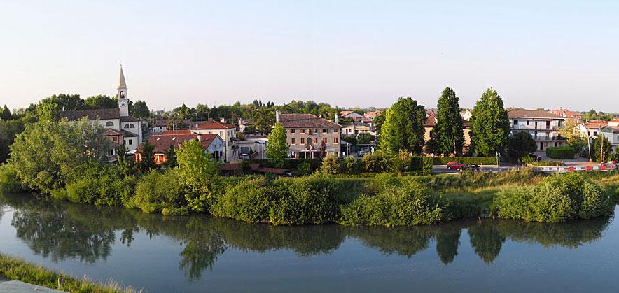 500000m² Land in Roncade, Italy No. 230570