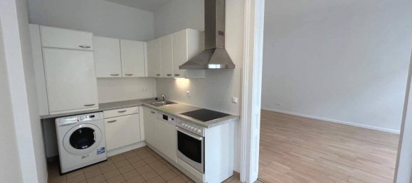 2 rooms Apartment in Neubau, Austria No. 129914 6