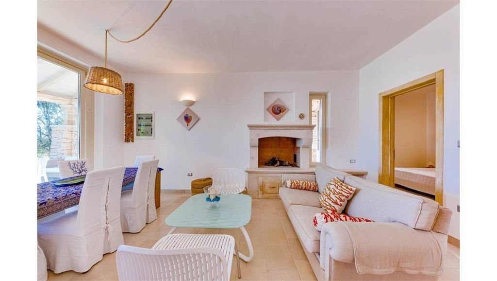 4 bedrooms Villa in Gagliano del Capo, Italy No. 184457
