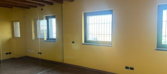 Almacén en Chiuduno, Italy 380 m² No. 8778 14