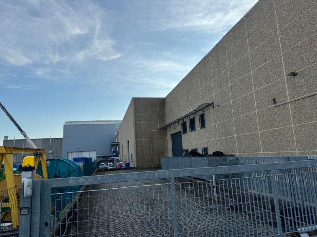 Almacén en Chiuduno, Italy 380 m² No. 8778