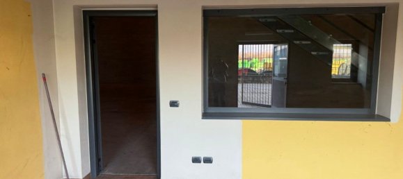 Almacén en Chiuduno, Italy 380 m² No. 8778 8