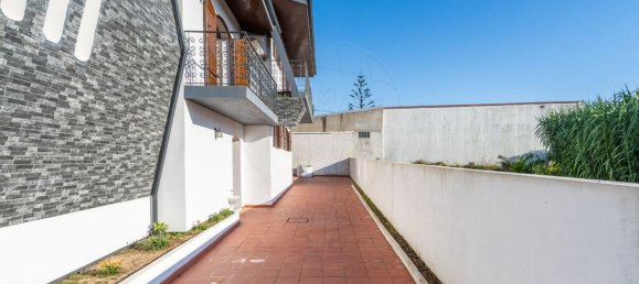 4 bedrooms House in Mindelo, Portugal No. 178712 16