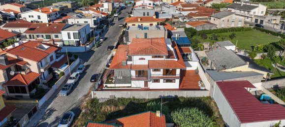 4 bedrooms House in Mindelo, Portugal No. 178712 22