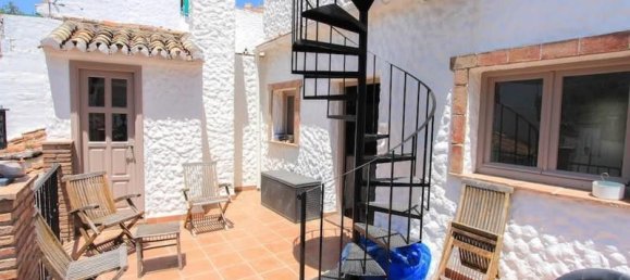 5 bedrooms House in Monda, Spain No. 84696 16