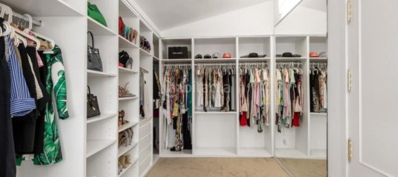 5 bedrooms House in Marbella, Spain No. 76793 4