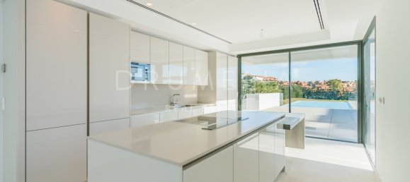 Вилла с 4 спальнями в Малага, Испания № 127173 3