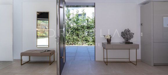 Вилла с 4 спальнями в Малага, Испания № 127173 15