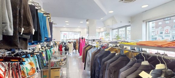 320m² Commercial property in Turin, Italy No. 375252 12