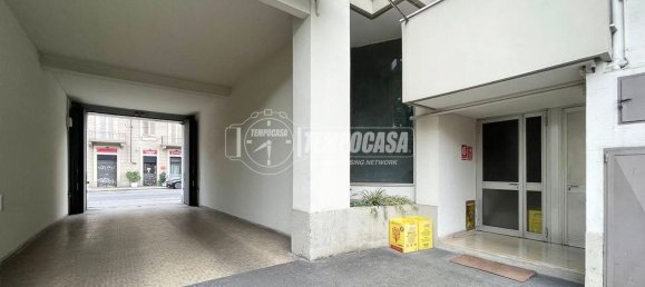 320m² Commercial property in Turin, Italy No. 375252 21